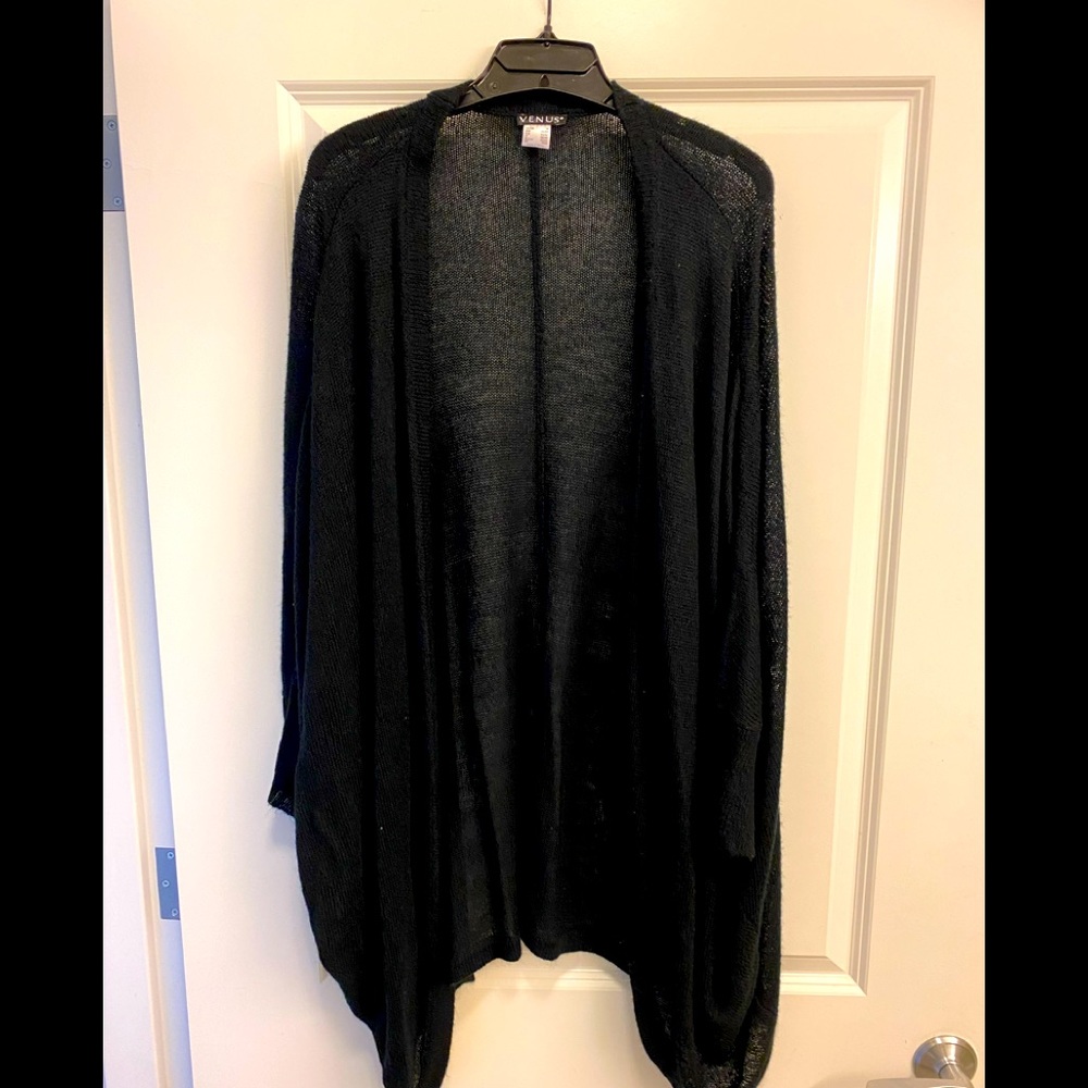 Long cardigan w/ batwing sleeve